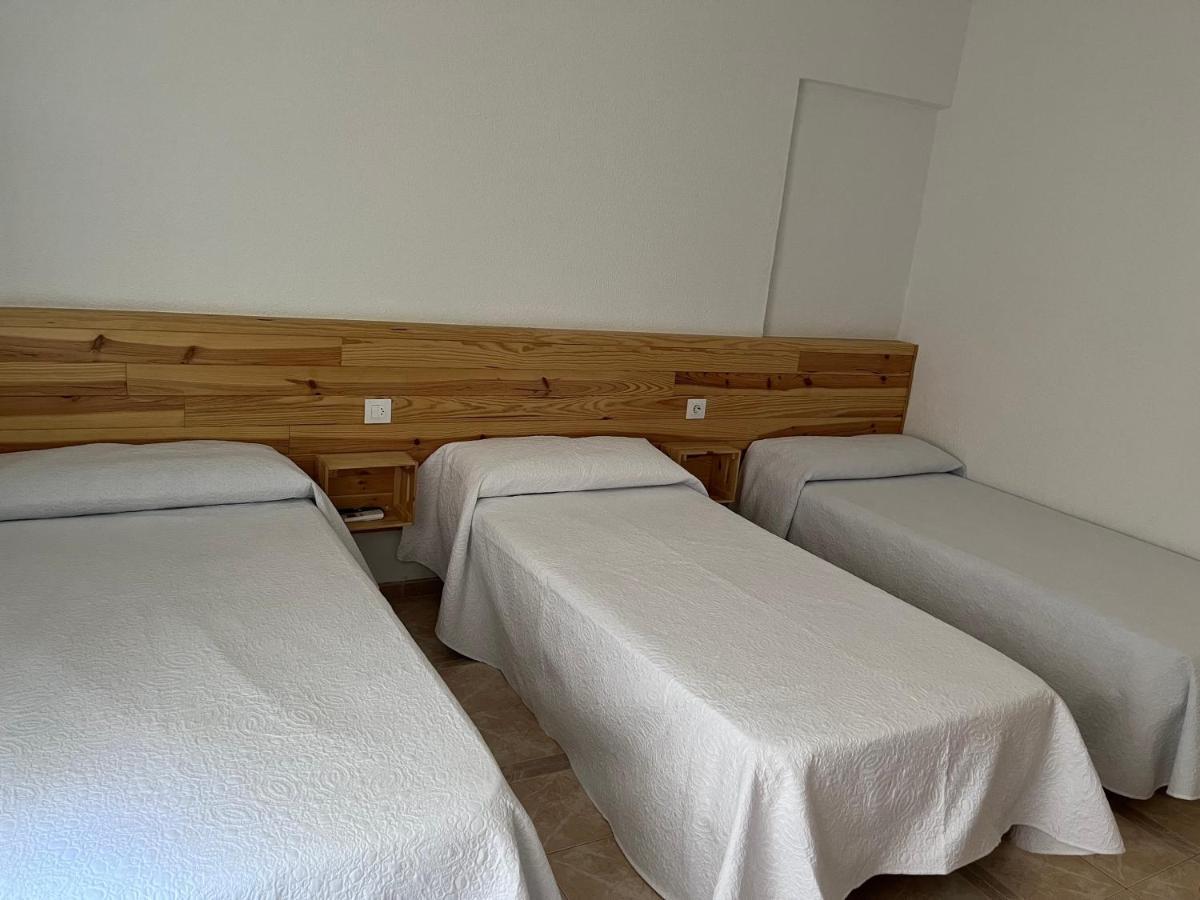 Hostal Barbate Bagian luar foto