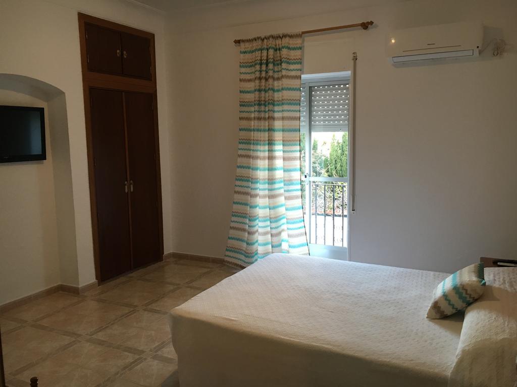 Hostal Barbate Bagian luar foto