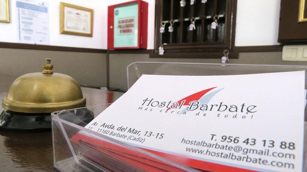 Hostal Barbate Bagian luar foto